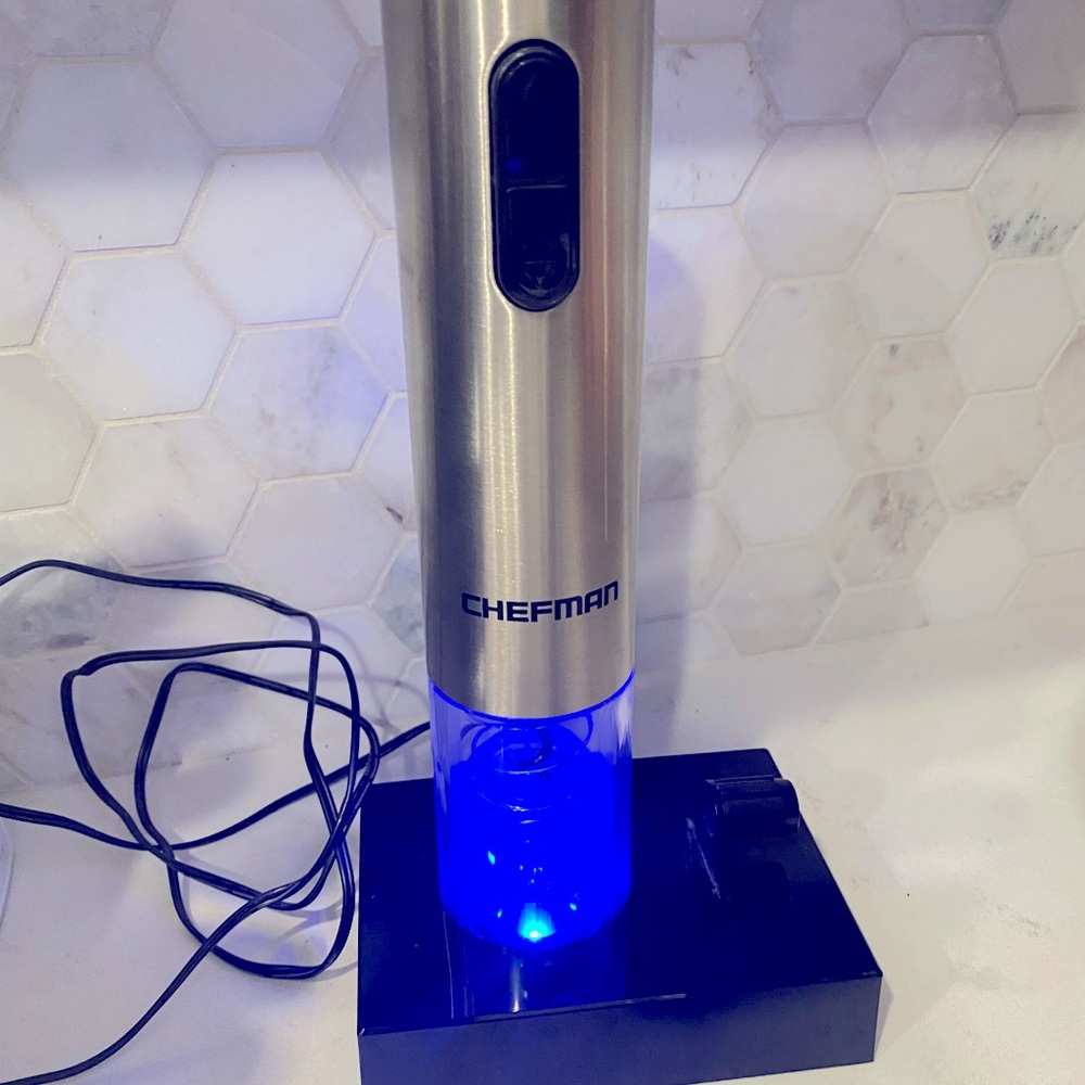 CHEFMAN ELECTRIC WINE OPENER